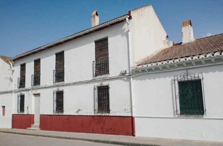 Kraty w oknach, hiszpański dom